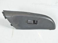 Nissan Almera (N16) Electric window switch, right (front) Part code: 254110V000
Body type: 5-ust luukpära