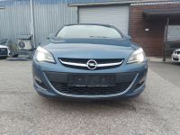 Opel Astra (J) 2013 - Car for spare parts