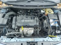 Opel Astra (J) 2013 - Car for spare parts