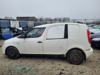 Skoda Roomster / Praktik 2008 - Car for spare parts