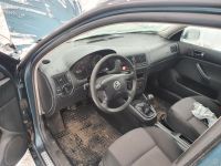 Volkswagen Golf 4 2003 - Car for spare parts