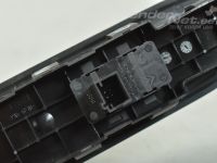 Peugeot 308 Electric window switch, right (front) Part code: 649029
Body type: 5-ust luukpära