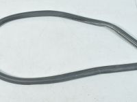 Volkswagen Passat CC / CC Front door seal, right (lower) body Part code: 3C8867911A 5AP
Body type: Sedaan